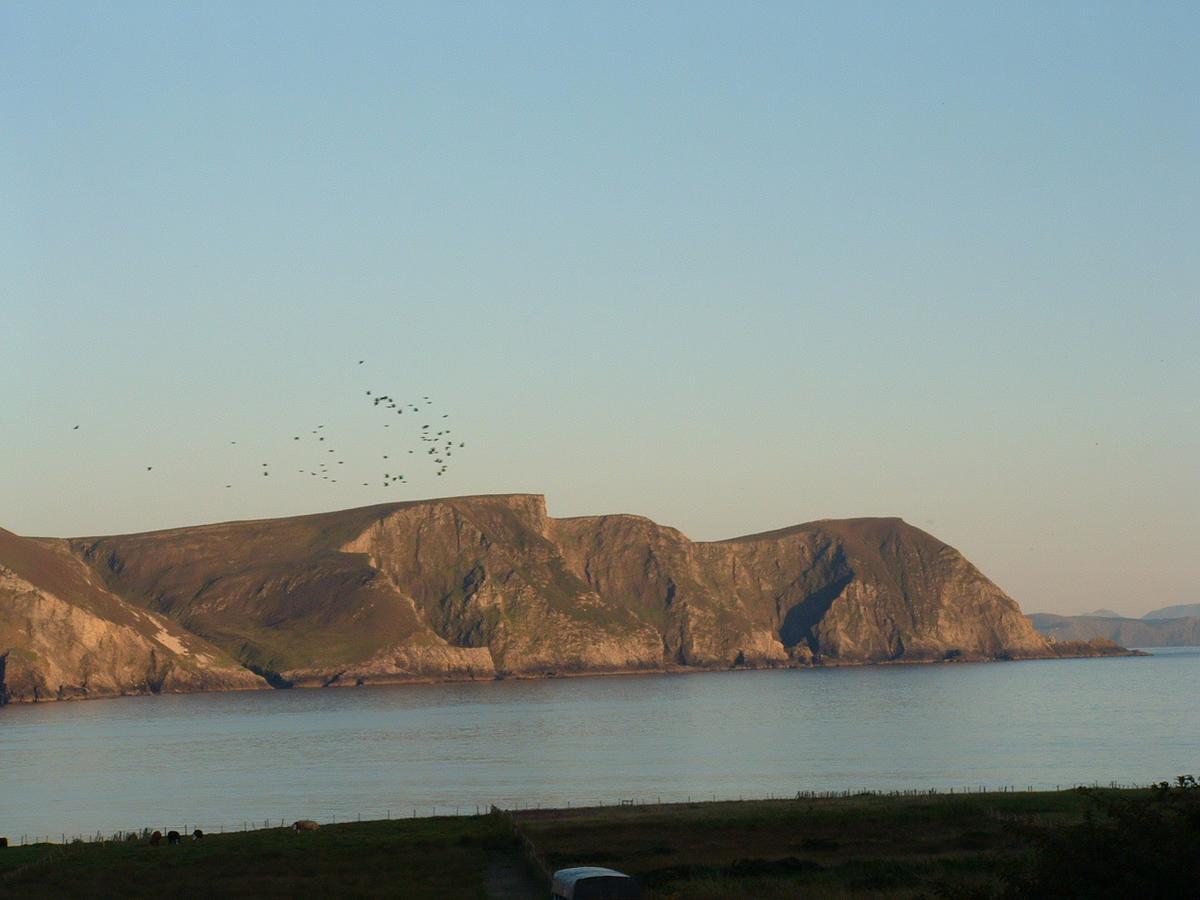 Keel Achill Isle House Bed & Breakfast エクステリア 写真